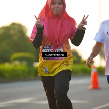 Runner Photo 7855643