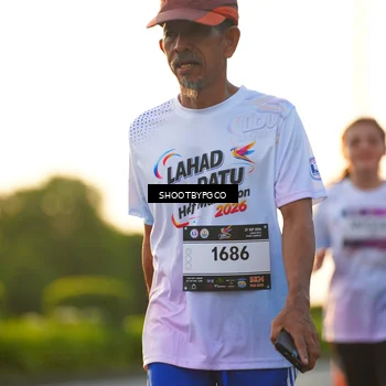 Runner Photo 7855650