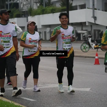 Runner Photo 7855658