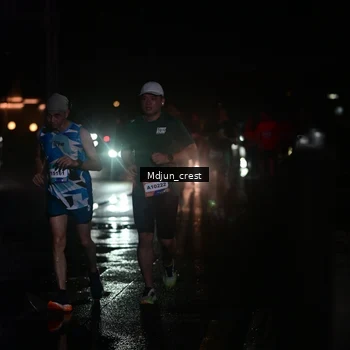 Runner Photo 7855691