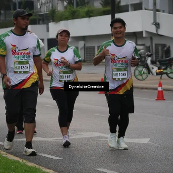 Runner Photo 7855705