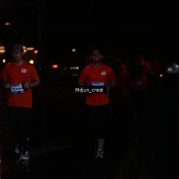 Runner Photo 7855743