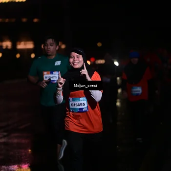 Runner Photo 7855764