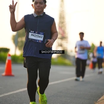 Runner Photo 7855771