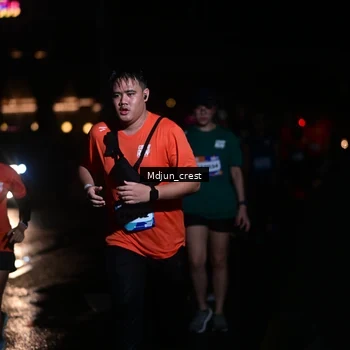 Runner Photo 7855799