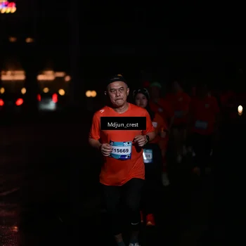Runner Photo 7855840
