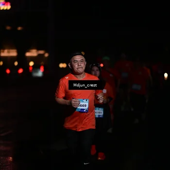Runner Photo 7855848