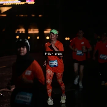 Runner Photo 7855871