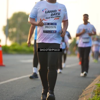 Runner Photo 7855872