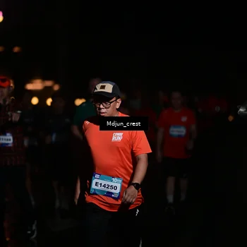 Runner Photo 7855913