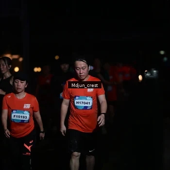 Runner Photo 7855938