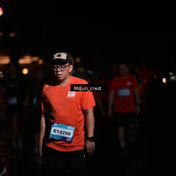 Runner Photo 7855946