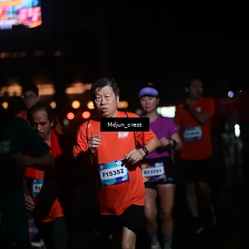 Runner Photo 7855971