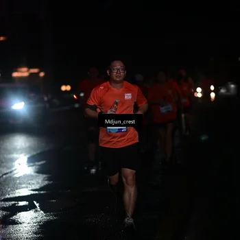Runner Photo 7856000