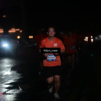 Runner Photo 7856004