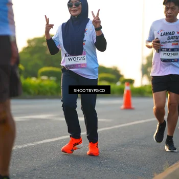 Runner Photo 7856008