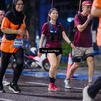 Runner Photo 7856028