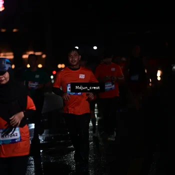 Runner Photo 7856045