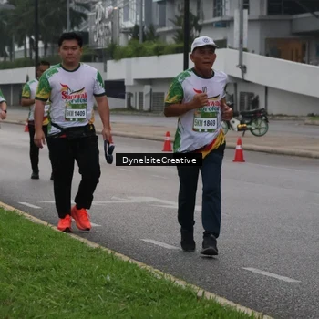 Runner Photo 7856088