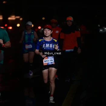 Runner Photo 7856092