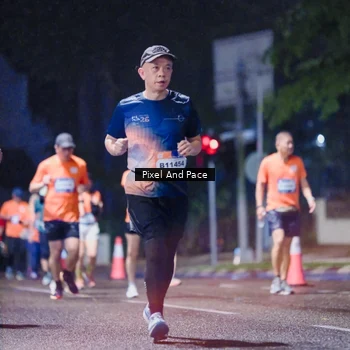 Runner Photo 7856132