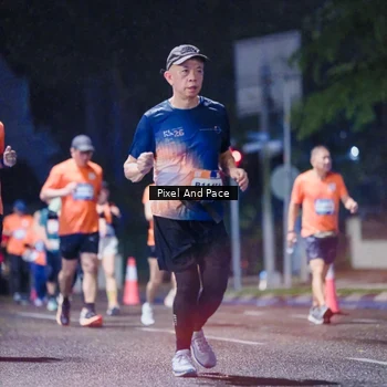Runner Photo 7856137