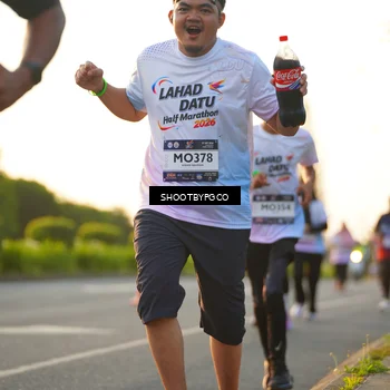 Runner Photo 7856142