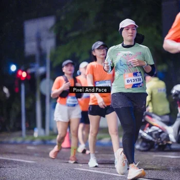 Runner Photo 7856177
