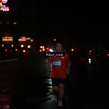 Runner Photo 7856188
