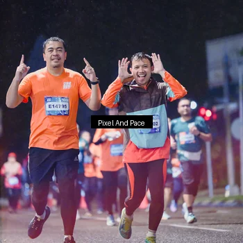 Runner Photo 7856198