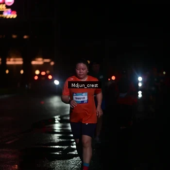Runner Photo 7856230