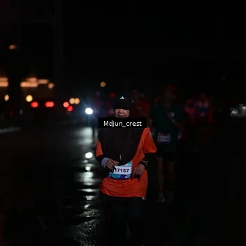 Runner Photo 7856234