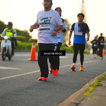 Runner Photo 7856250
