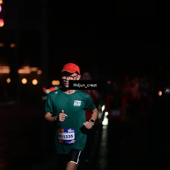 Runner Photo 7856253