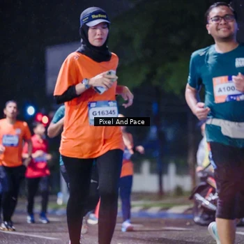 Runner Photo 7856279