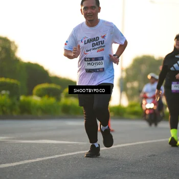 Runner Photo 7856310
