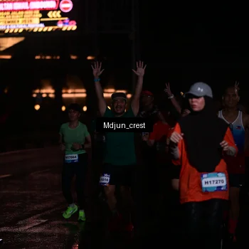 Runner Photo 7856338