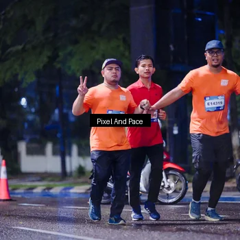 Runner Photo 7856340