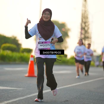Runner Photo 7856342