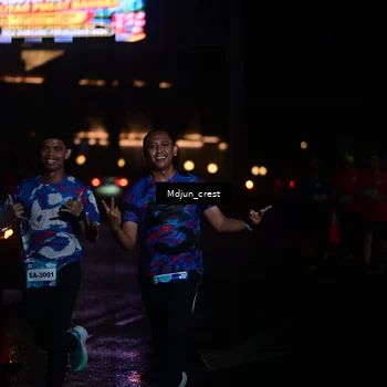 Runner Photo 7856375