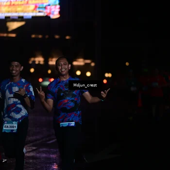 Runner Photo 7856379