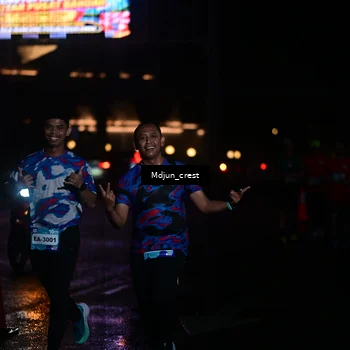 Runner Photo 7856381