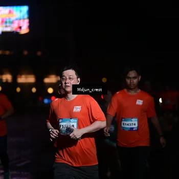 Runner Photo 7856406