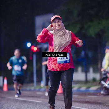 Runner Photo 7856420