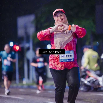 Runner Photo 7856434
