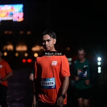 Runner Photo 7856435