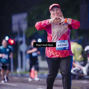 Runner Photo 7856438