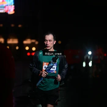 Runner Photo 7856442