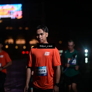 Runner Photo 7856452
