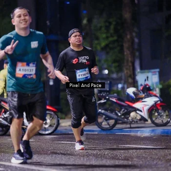 Runner Photo 7856459